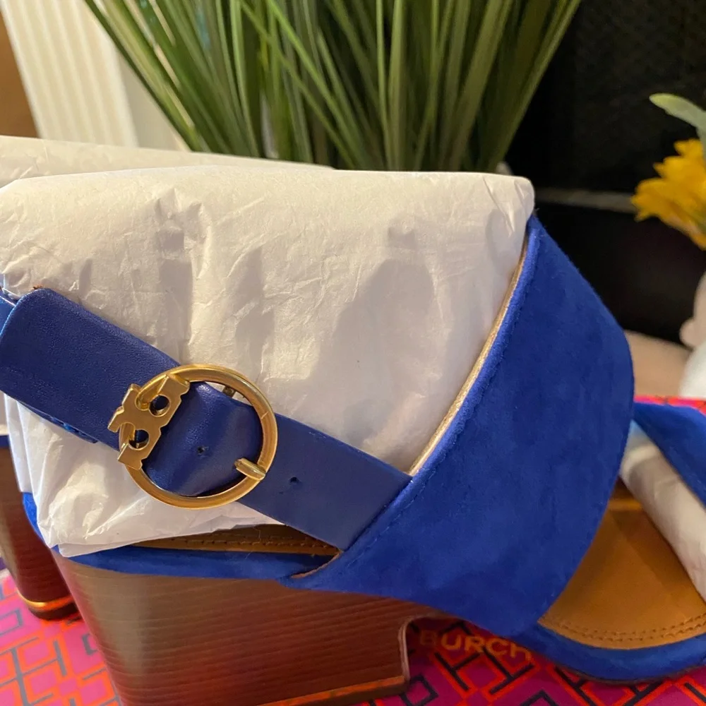 ✨NEW✨Tory Burch Selby 75MM Block Heel Sandal Suede